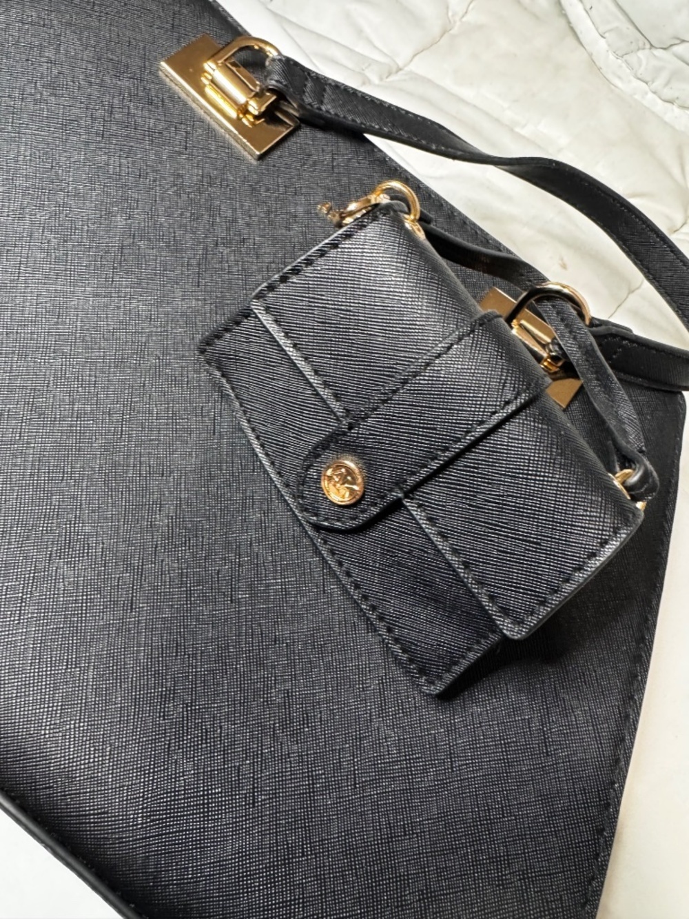 Ann Klein Black Sachet Purse with Mini Evening or Casual is Very Elegant - Picture 9 of 13
